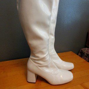 While faux Patent Leather GoGo Boots women's 8.5